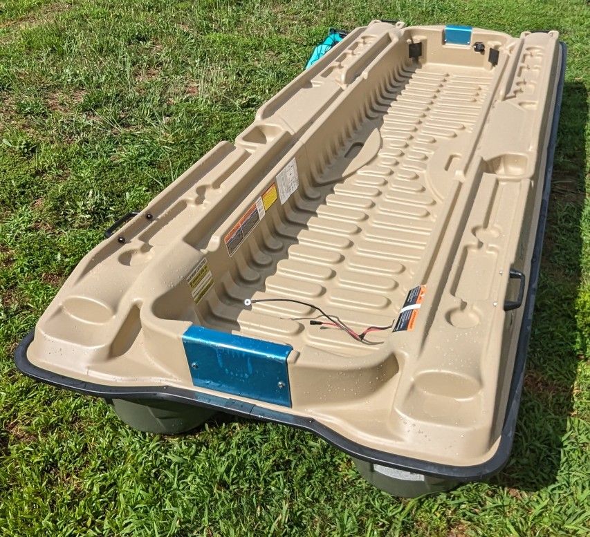 Pelican Bass Raider 10