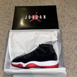 Wmns Air Jordan 11 Retro 'Bred Velvet'