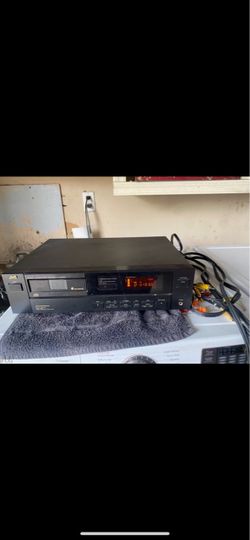 "Vintage JVC XL-M4016-Disc CD Changer - TESTED Working w/ Magazine Cartridge"