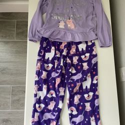 Girls Size 5t Pajama Lot