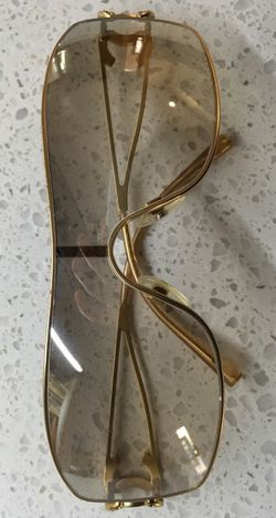 Chanel vintage sunglasses Rare Gold w/ Swarovski crystals for Sale in  Glendale, CA - OfferUp