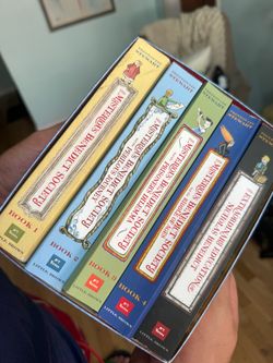 The Mysterious Benedict Society box set