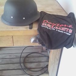 Helmet w/Carrying Bag