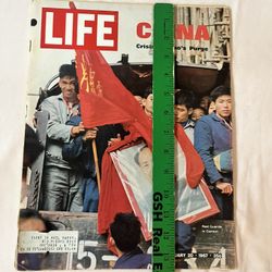 Vintage Life Magazine January 20, 1967 China Crisis