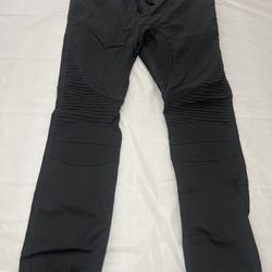 34x30 Black Jogger