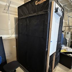 Hydroponic Gardening equipment