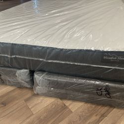Brand New Cal King Mattress and Box Spring 