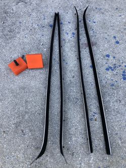 Ford L9000 calzos y juntas de puertas nuevos/ L9000 cab parts new