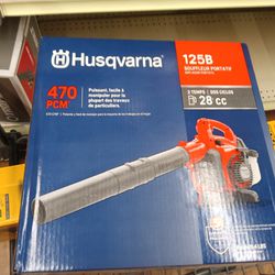 Leaf blower husqarvana BRAND NEW (OBO)