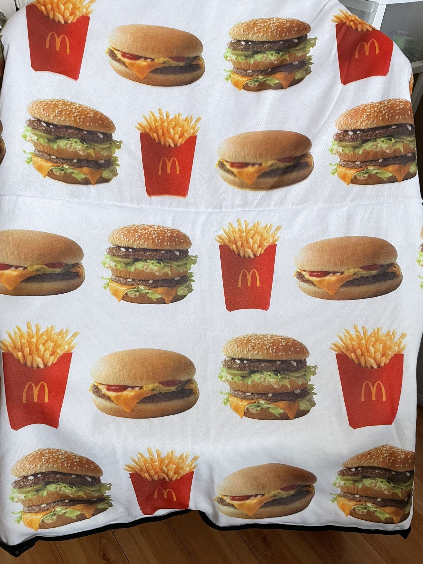 McDonald’s Big Mac Cheeseburger Fries McDelivery Uber Eats Picnic Blanket Rare