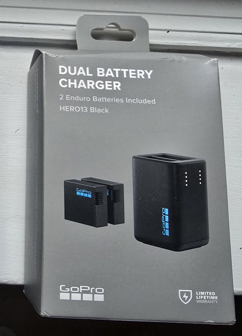 Gopro DUAL BATTERY CHARGER