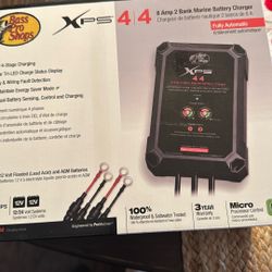 Bass Pro Shop 8amp 2 Bank Marine Battery Charger