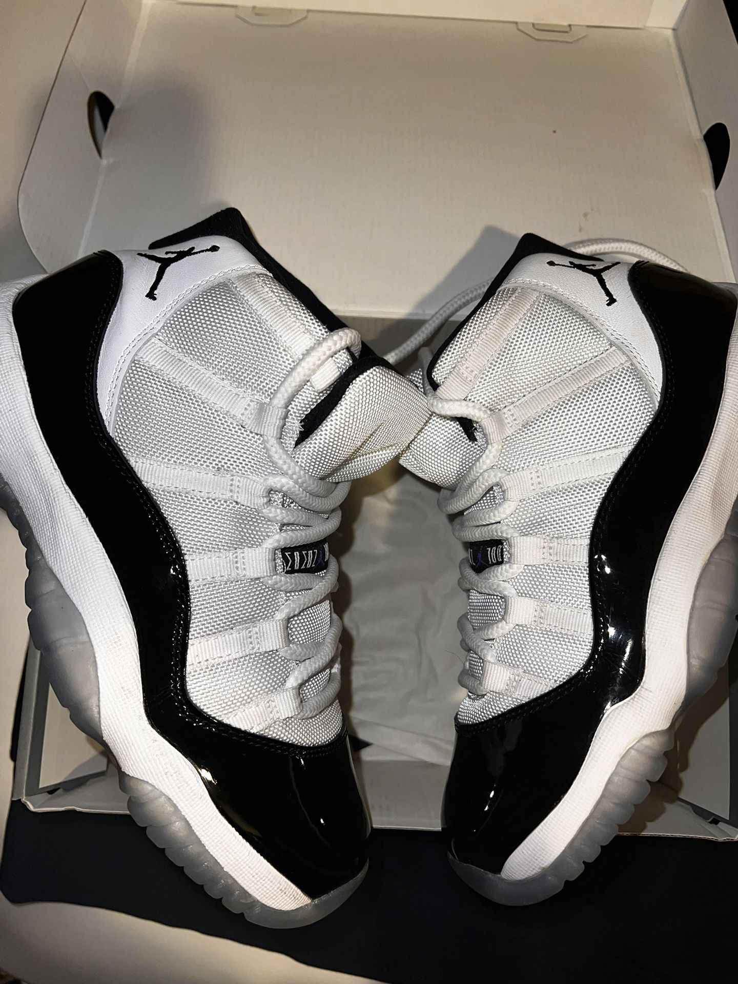 Jordan 11 Concord