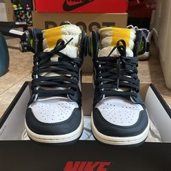 Jordan 1 Volt Gold