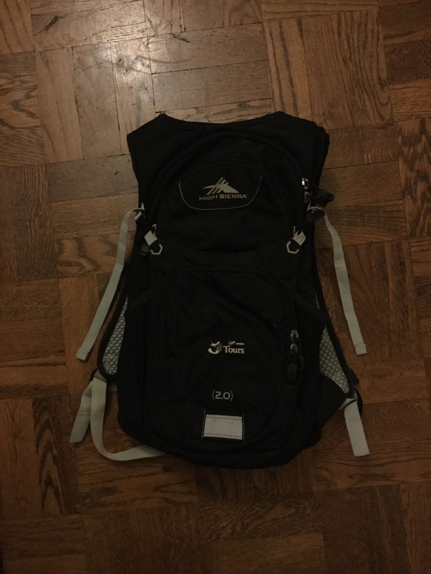 High Sierra Backpack with Water Bladder
