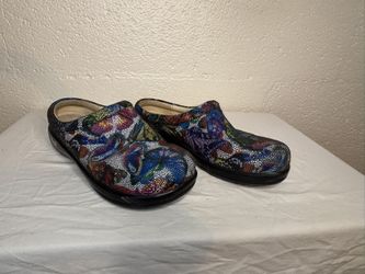 Alegria Butterfly Print Clogs