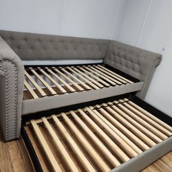 Twin Size Bed 