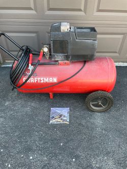 Air Compressor, 25 Gal, 3.5 HP, Craftsman! Permanently Lubricated with Hose & Attachments.