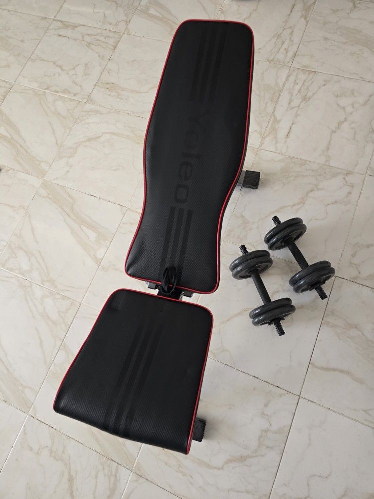 Weight  bench and set of dumbbells 