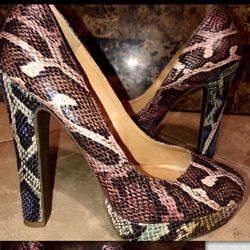 Cosmopolitan Platform 5.5in Snakeskin multicolorNEW-Size 9 -77064 Zipcode 