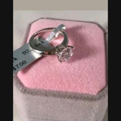 SPARKLING 18 Kt Over Silver 3 CT MOISSANITE SOLITAIRE RING SIZE 6 1/2 