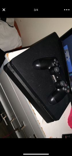 PlayStation 4 come with call of duty 4