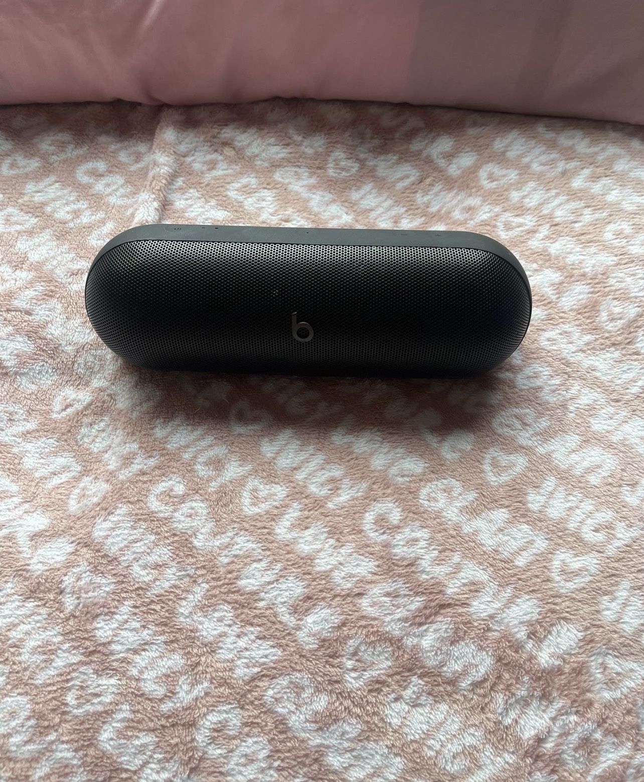 Beats Pill