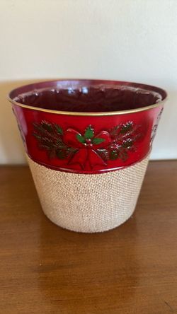 Christmas Metal Planter/ Decoration