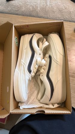 Vans shoes