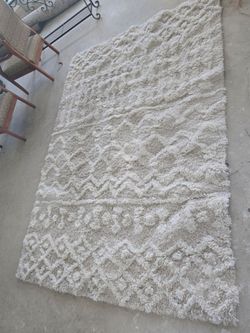 Urban Shag 6'7" x 9'6"
