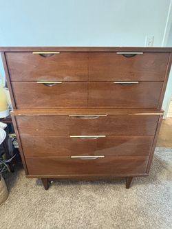 Mid-Century Modern Kent Coffey Dresser