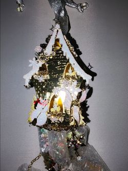 Kirk's Folly Winter Wonderland Fairy House Gold-tone