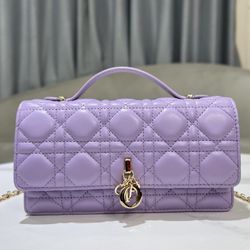 A purple bag