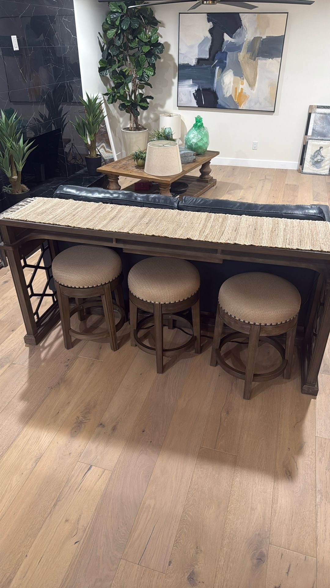 Sofa Table W/4stools