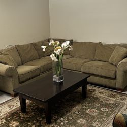 2 Piece Sectional w/ Loveseat, Coffee Table, and Rug