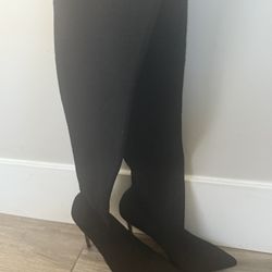 Thigh High GINI BINI Boots Size 10