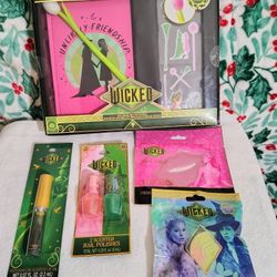Wicked Journal Set with Accessorie