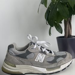 Men size 11 New Balance 992 Made In USA Gray Shoes 