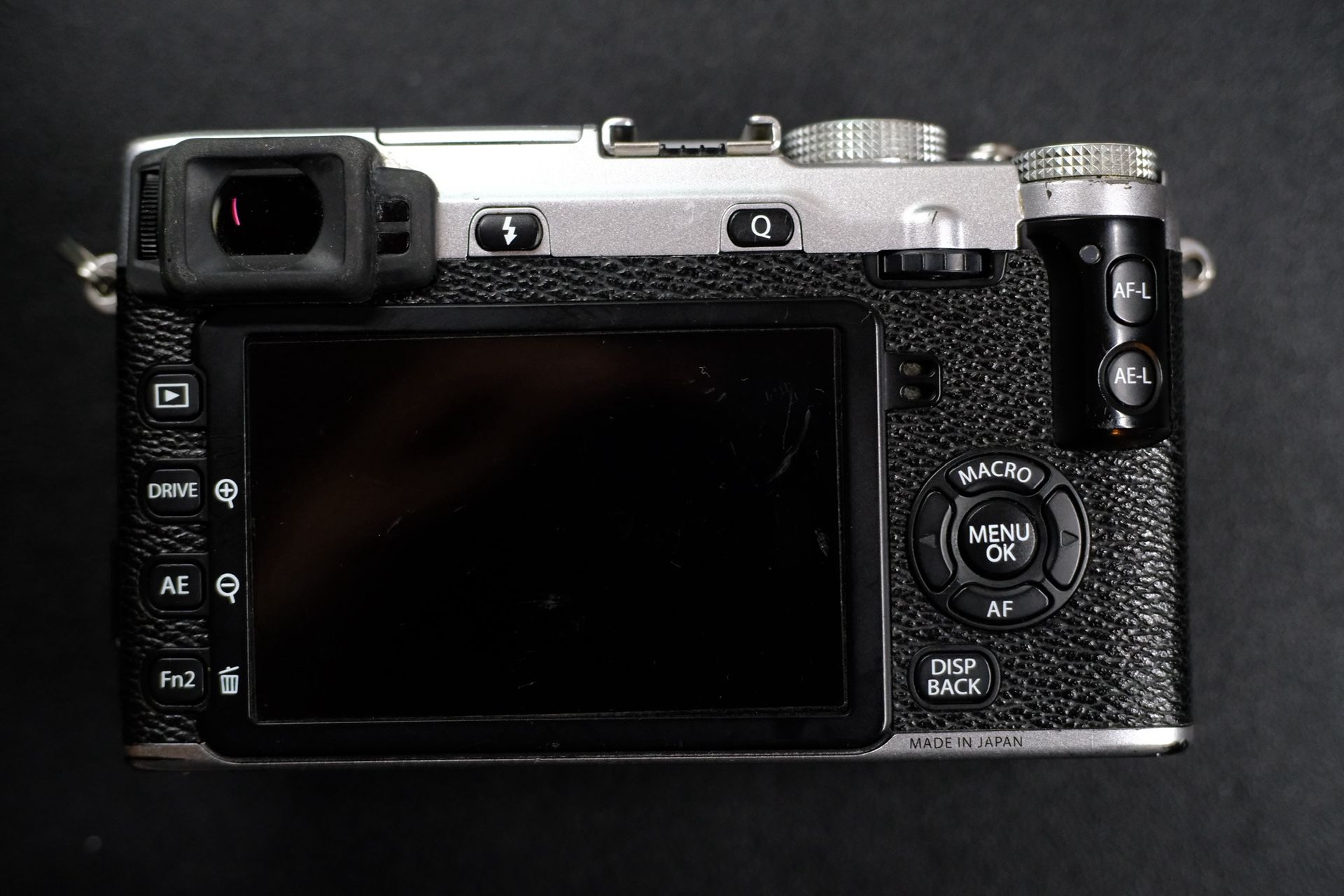 Fujfiilm X E2 Silver Agent Great Condition
