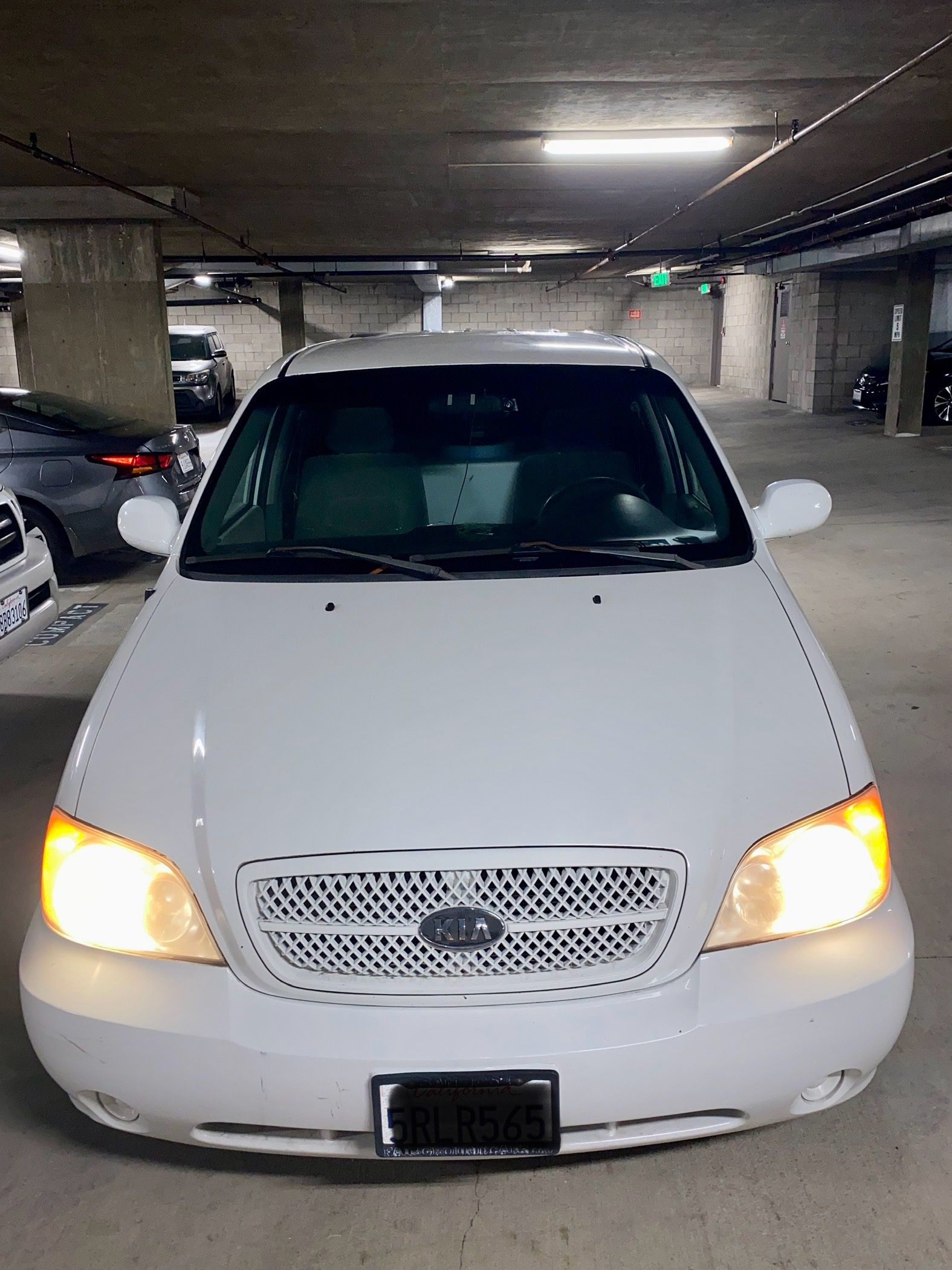 2005 KIA Sedona