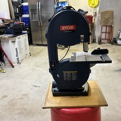 Roybi 9” Bandsaw - 110v