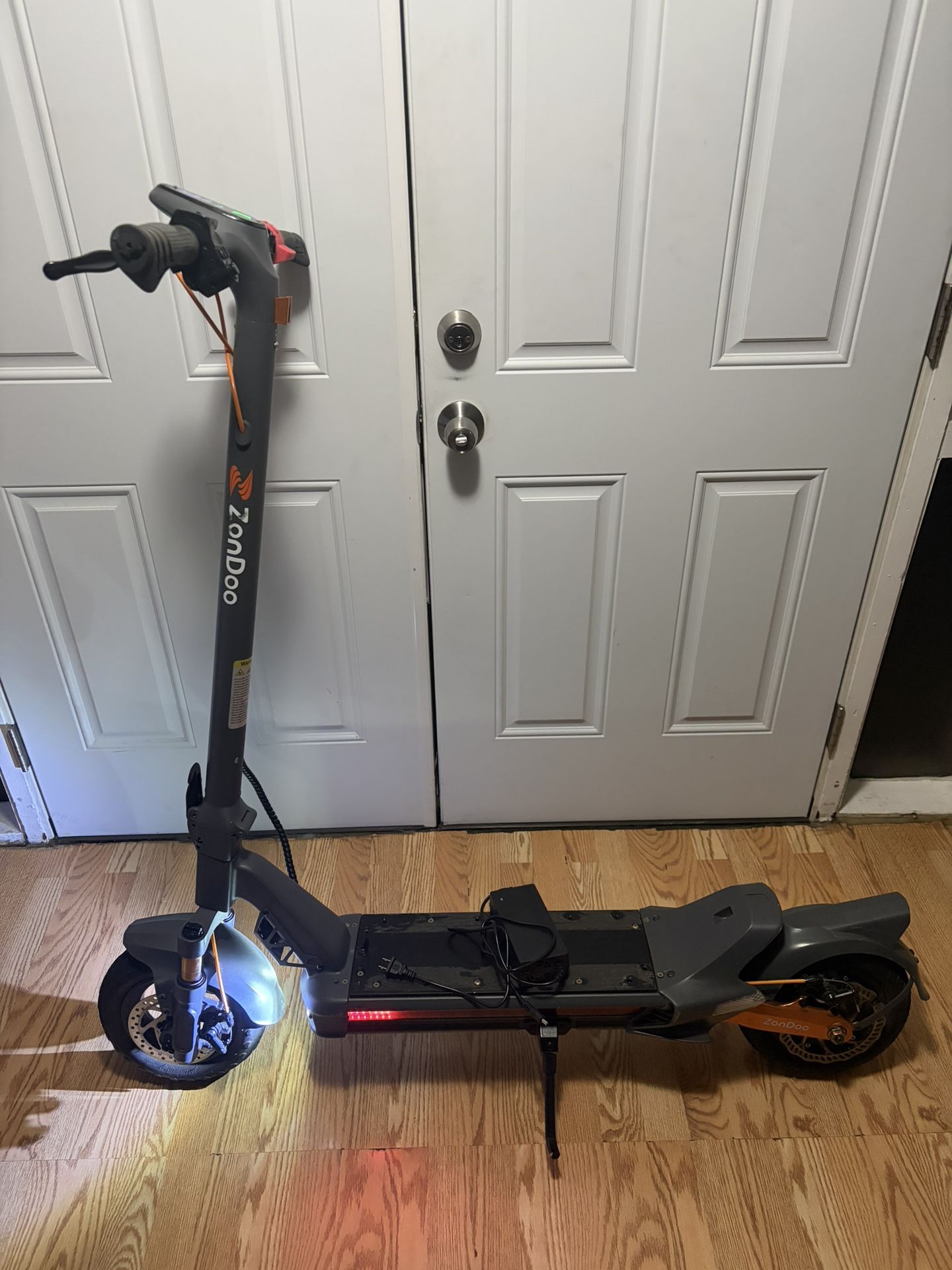 ZonDoo Electric Scooter