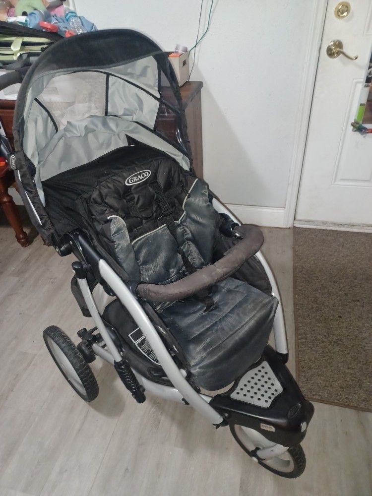 3 Wheel Stroller 