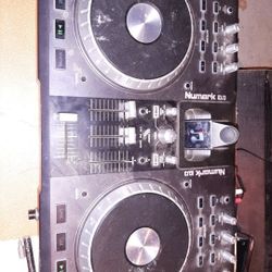 Numark idj3 Turntables