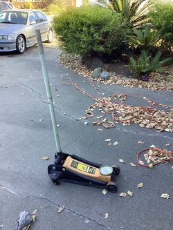 Heavy Duty Floor Jack