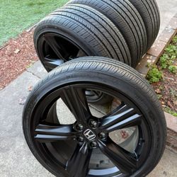 19" 2025 HONDA RIMS & TIRES