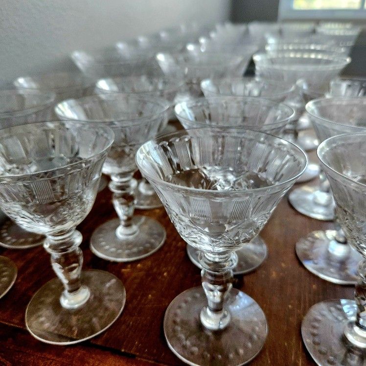 Antique Cut Crystal Glass Set Of 35 3 Different Size Wine,champagne, Sherry - OBO
