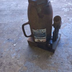 Vintage Walker Lincoln Bottle Jack