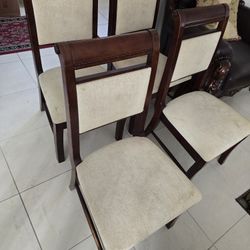 6 Wooden Dining Chairs