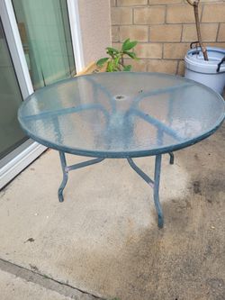 Round Glass Top Outdoor Patio Table